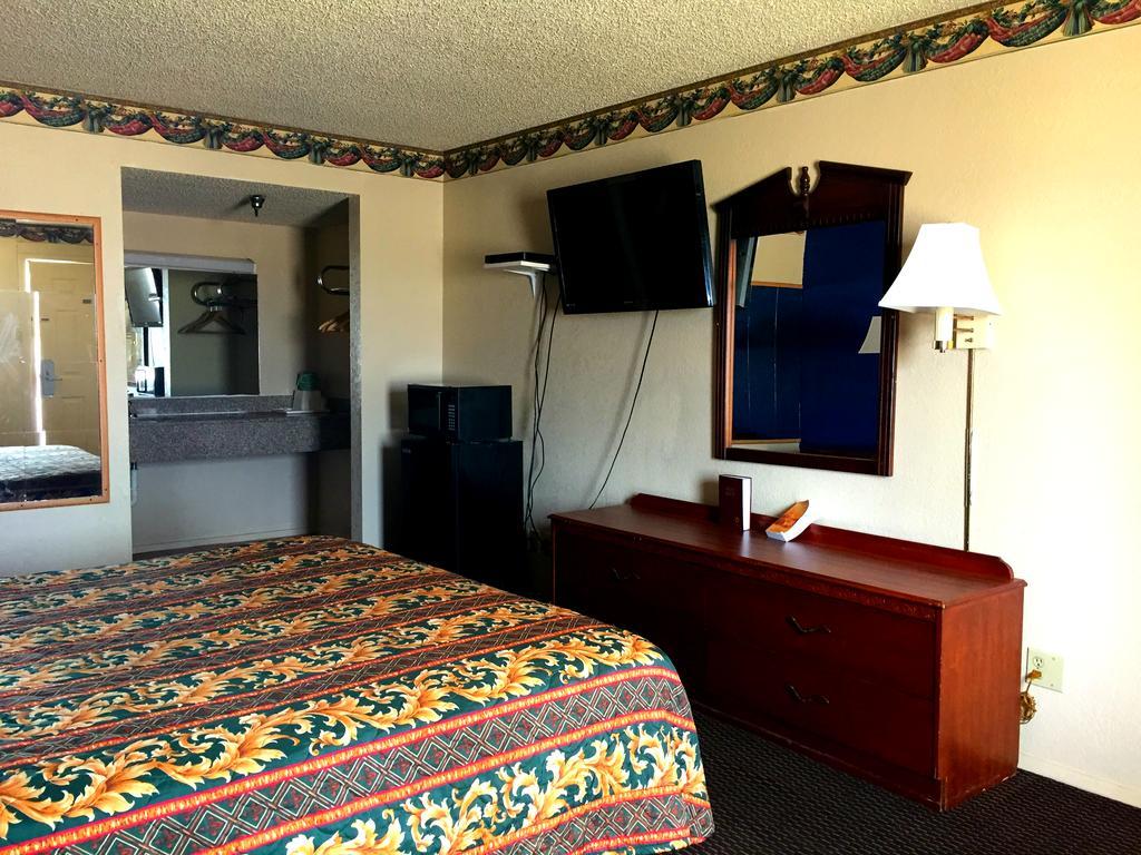 Crown Inn Grand Prairie Esterno foto