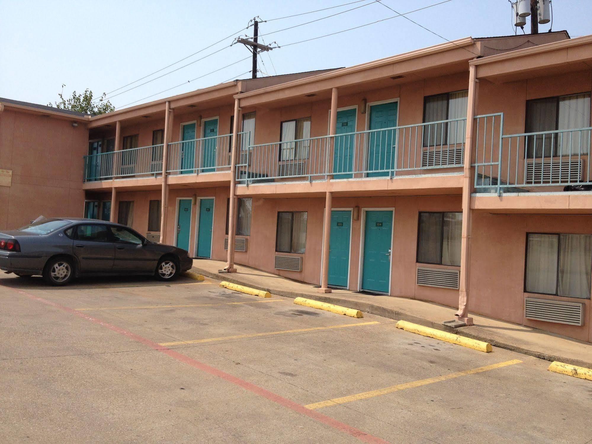 Crown Inn Grand Prairie Esterno foto
